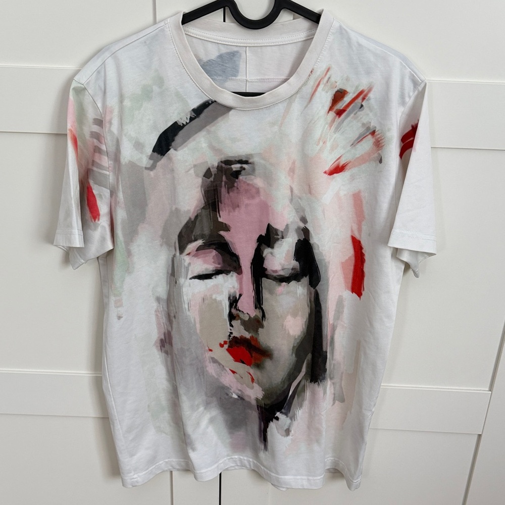 Abstract Face Graphic T-Shirt